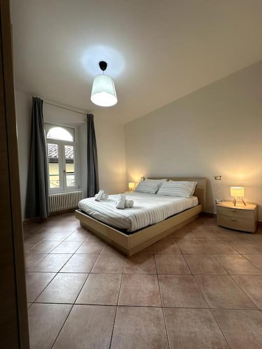 Comfy Apartment In Lecco 2 Exterior foto